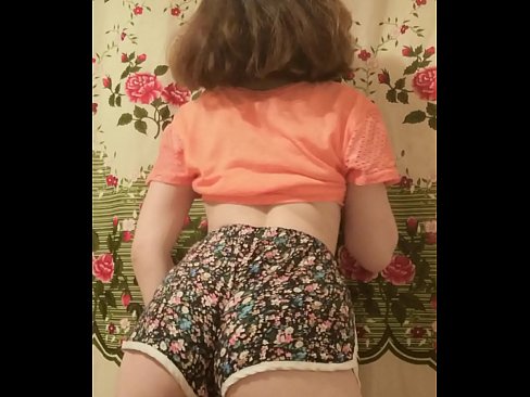 ❤️ Секси младо бебе кое ги соблекува шорцевите пред камера Порно vk на порно mk.novoporn.ru ❌❤