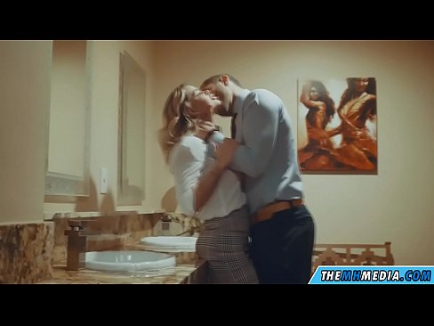 ❤️ Кога бујна русокоса ќе ве заведе во јавен тоалет Порно vk на порно mk.novoporn.ru ❌❤
